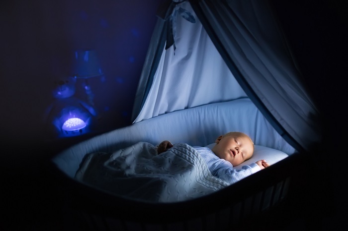 Les veilleuses peuvent-elles réellement aider bébé à mieux dormir ?